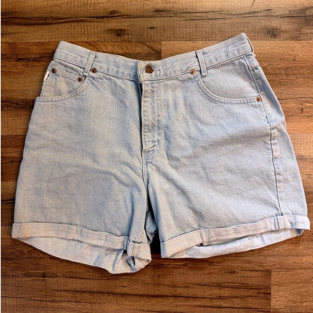 Chic Denim Shorts Light Wash High Waisted Vintage 90s Mom Shorts Made in USA
